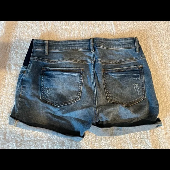 Maternity Jean shorts - Picture 2 of 2